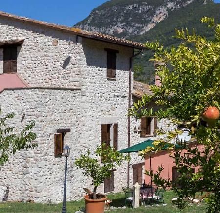 Agriturismo I Melograni Ferentillo Εξωτερικό φωτογραφία
